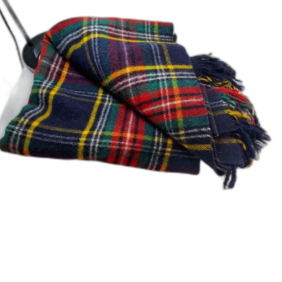 Large Plaid Wool Blanket - Picture 3 of 3